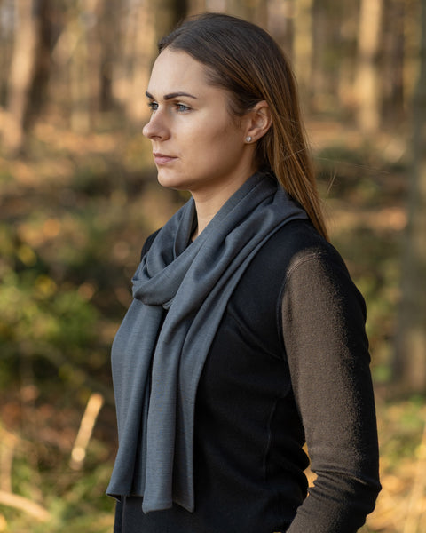 menique Women's Merino Scarf Perfect Grey Color