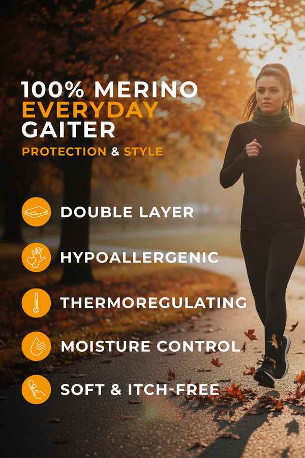 Herbstliche Parkszenen mit einer Frau, die in einem grünen Halswärmer läuft; Banner mit der Aufschrift „100 % Merinowolle Alltags-Halswärmer — doppellagig, hautfreundlich, temperaturausgleichend, feuchtigkeitsregulierend, weich & kratzfrei.“