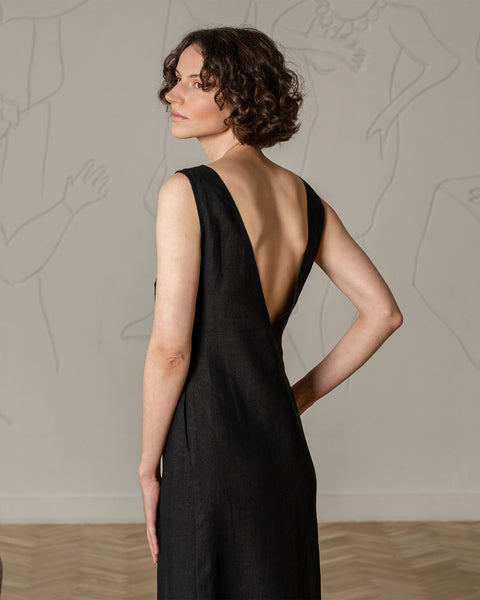 Maxi Open Back Dress Stella in pure black color