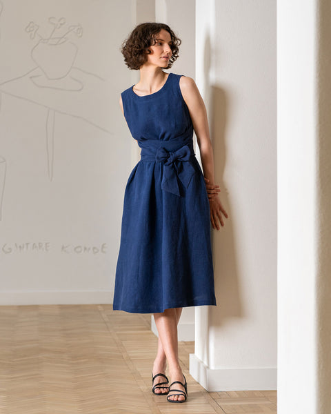 Sleeveless Obi Wrap Dress Hailey in storm blue