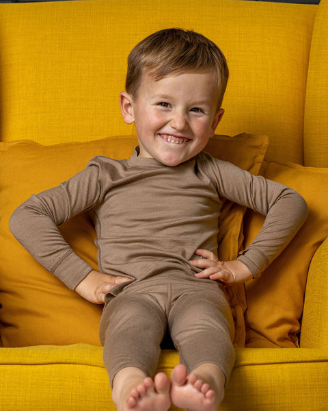 Kinder 160 Thermo Langarmshirt Rundhals Beige