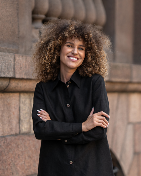 Damenbluse mit Knöpfen Rebeca